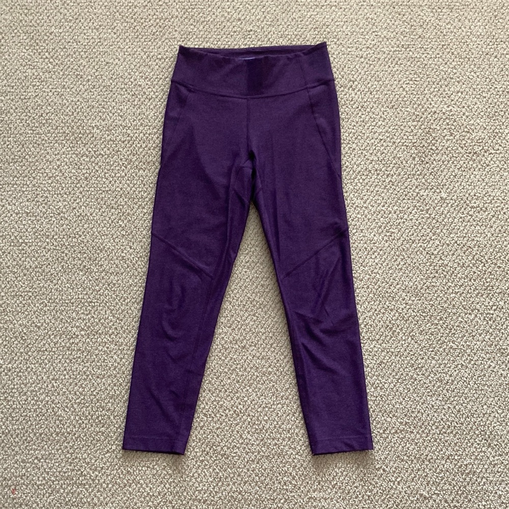 Outdoor Voices 3/4 Warmup Leggings Blackberry Purple Textured Compression Small
